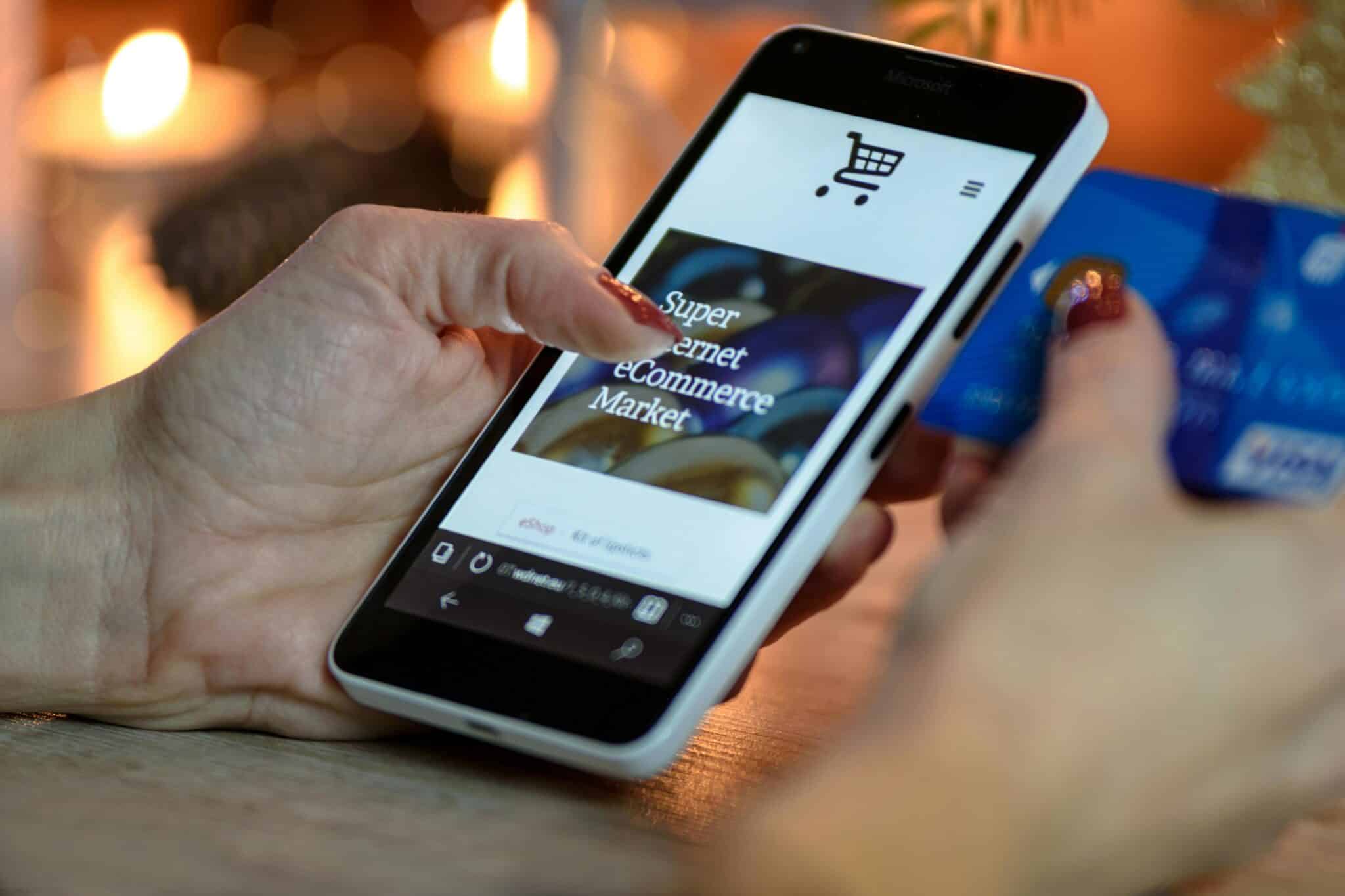 Support business on e commerce platform